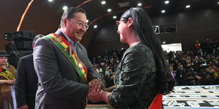 Mujeres encabezan la economía alteña con emprendimientos y liderazgo