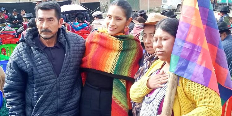 Morales y Alanoca rumbo a las presidenciales