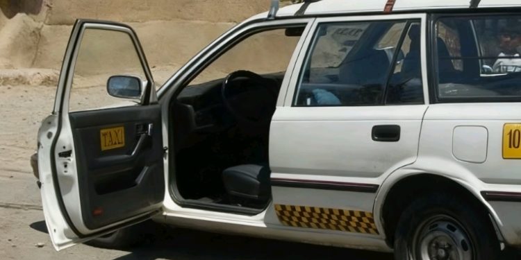 Chofer atropella a una niña y en su fuga arrolla a un adolescente en Santa Cruz