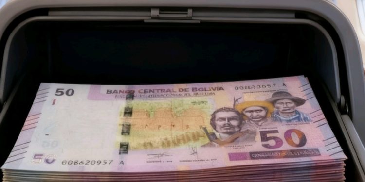 Vendedores evitan recibir billetes de la serie B por temor a pérdidas