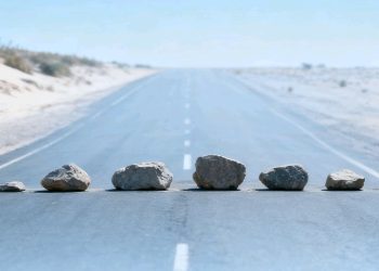 Agricultores bloquean ruta en Yapacaní por importación de productos argentinos