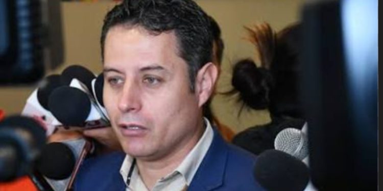 Temor en barrio por perros agresivos; habitantes reclaman presencia de Zoonosis