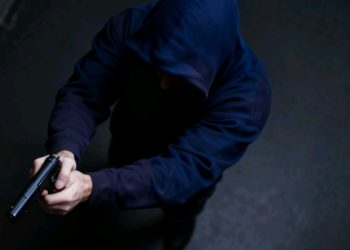 Creadora de contenido es arrestada luego de ingresar con un bate a una tienda para destruir televisores