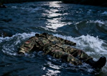 Creadora de contenido es arrestada luego de ingresar con un bate a una tienda para destruir televisores