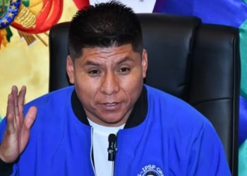 Detienen a ciudadano con rebeldía en casos de violación y homicidio en aeropuerto de Santa Cruz