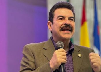 Detienen a ciudadano con rebeldía en casos de violación y homicidio en aeropuerto de Santa Cruz