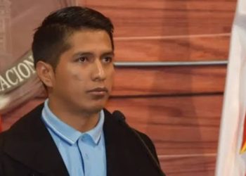 Funcionarios diplomáticos estarían impagos mientras el Gobierno aún no responde