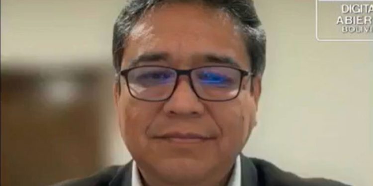 Presidencia designa a José Luis Gálvez tras la renuncia de Carla Faval