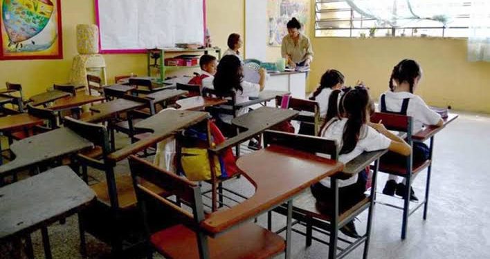 Abandono estudiantil en La Paz, 12 mil no se inscribieron este 2026