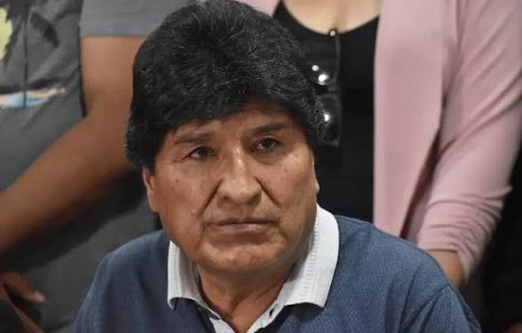 Morales critica al TSE por aplicar norma creada durante su gobierno