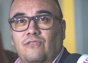 Ávila consolida su gestión tras fallido intento de apartarlo del TSE